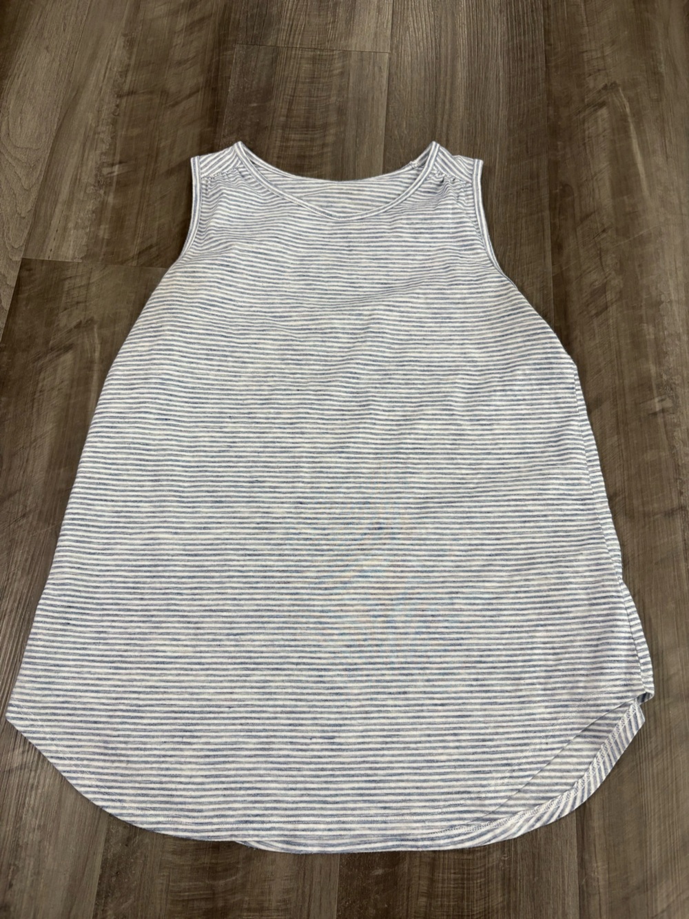Izod Striped Sleeveless Tank Top - Blue & White